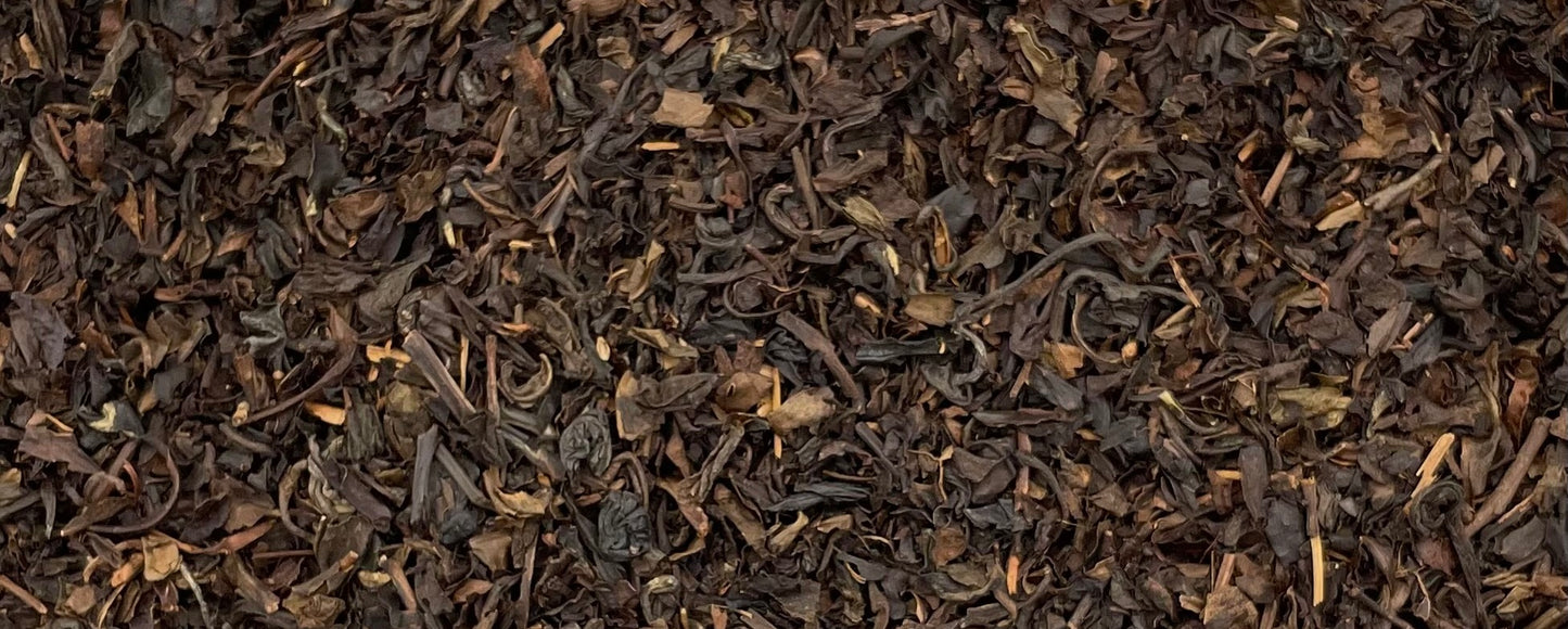 white tea / loose leaf white tea / bai mu dan / my teamania loose leaf tea / white tea blend