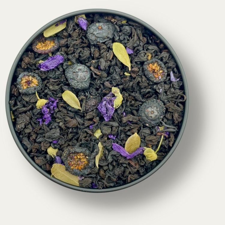 
                  
                    Blueberry Muffin Black Tea / Blueberry Tea / Blueberry Black Tea / Best Tea Blend / Berry Tea / Blueberry Loose Leaf Tea
                  
                